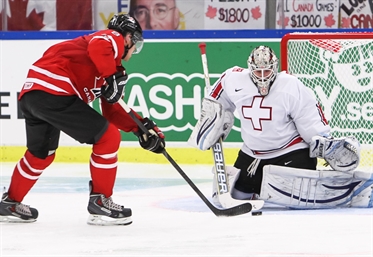 Canada beats Swiss, 4-1